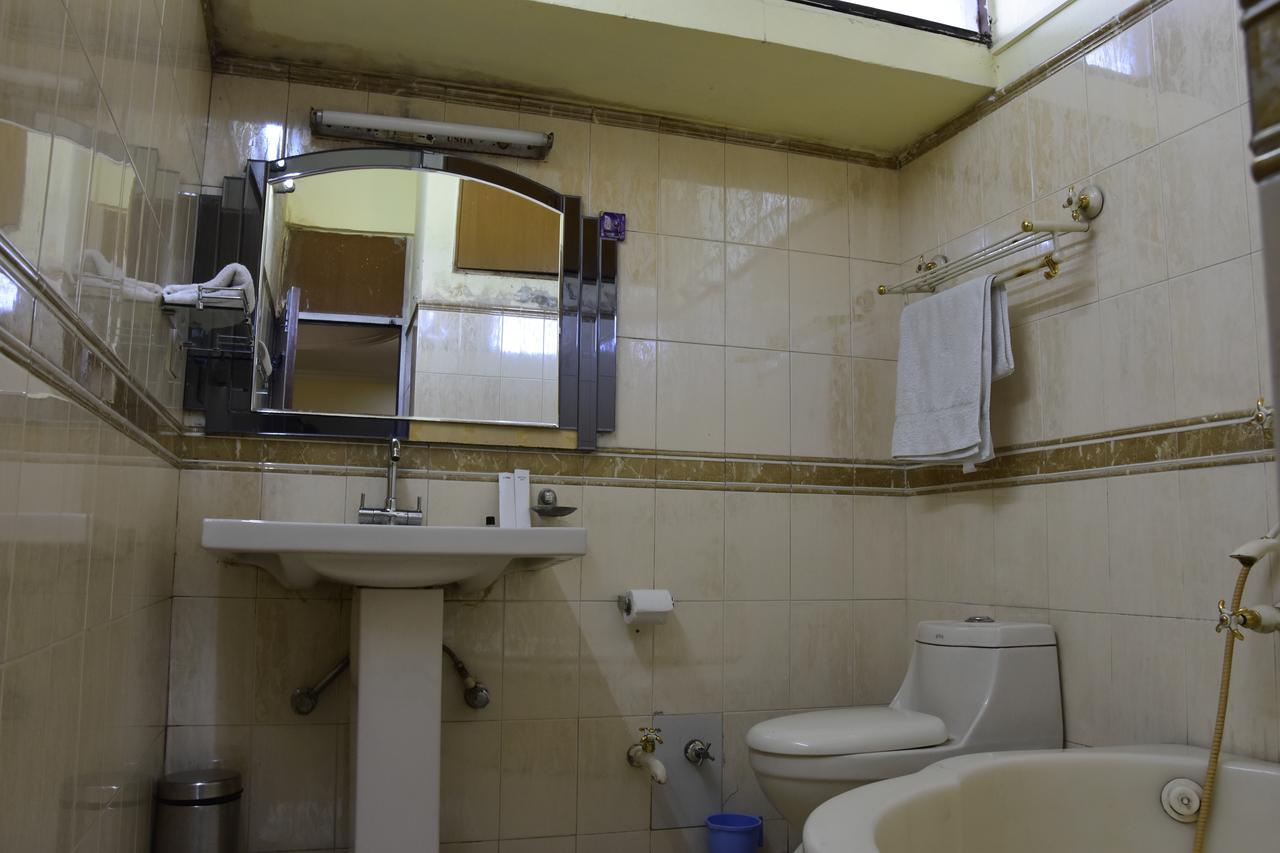 Modipur Hotel Rāmpur Kültér fotó